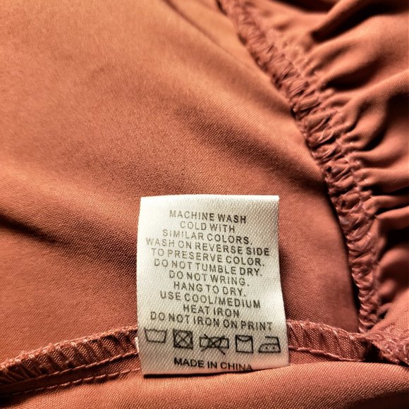 FOR ME Old Rose Ruffled Crop Top - Picture 4 of 4